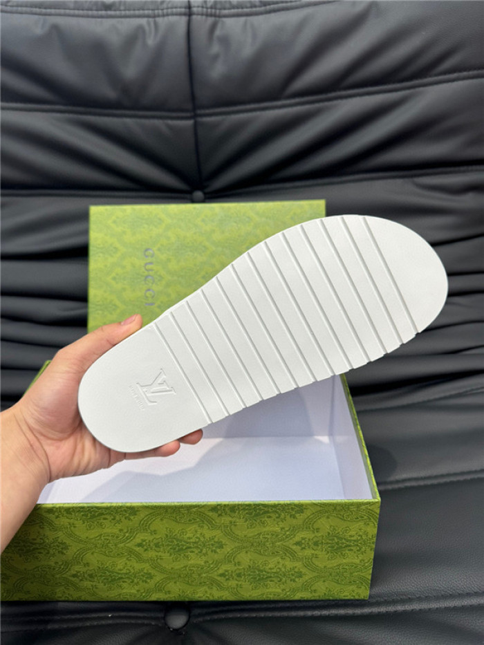 GCI GG Slide Sandal
