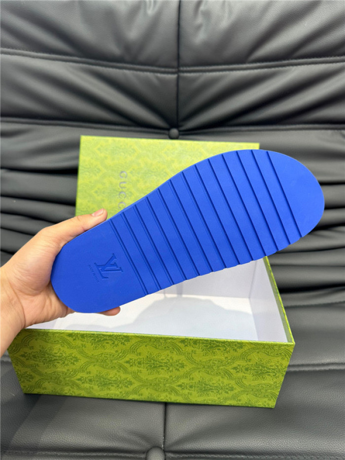 GCI GG Slide Sandal