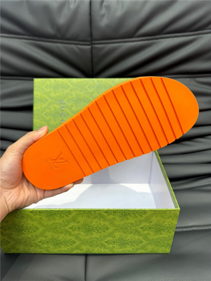 GCI GG Slide Sandal