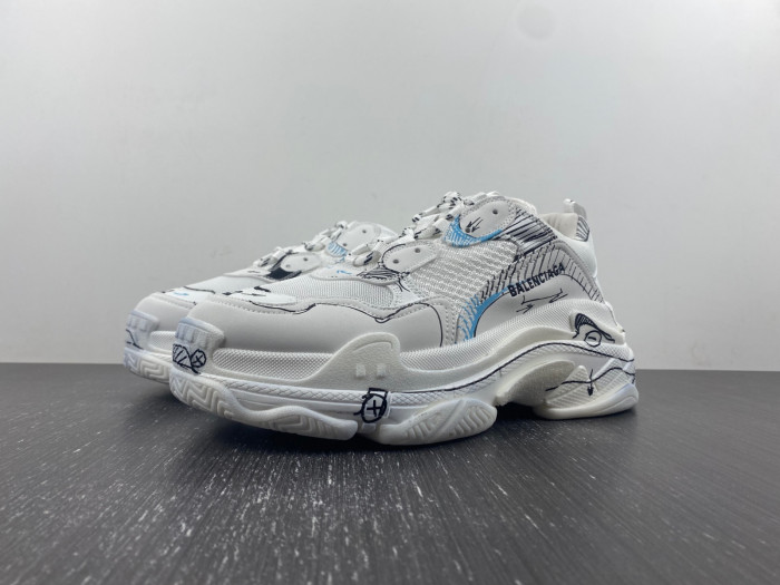 BALCIA Triple S Sneaker