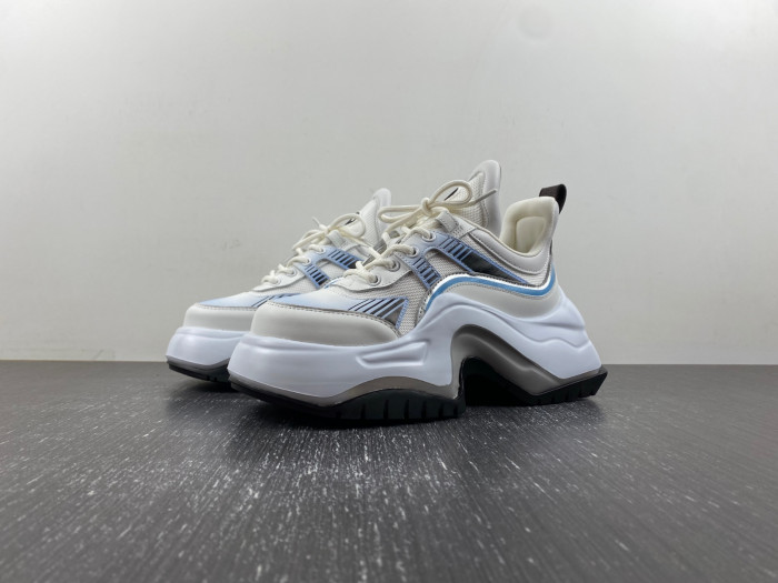LUSV SNEAKERS