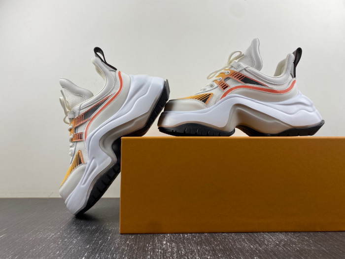 LUSV SNEAKERS