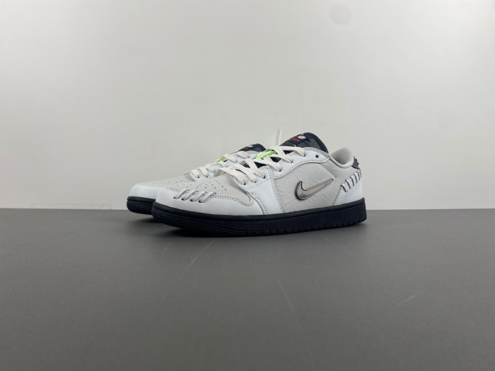 (WMNS) Air Jordan 1 MM Low 