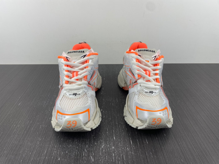 BALCIA RUNNER SNEAKER