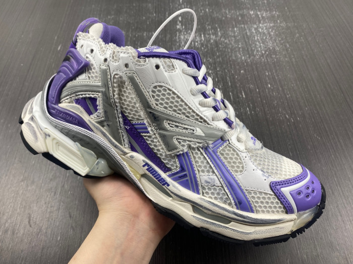 BALCIA RUNNER SNEAKER