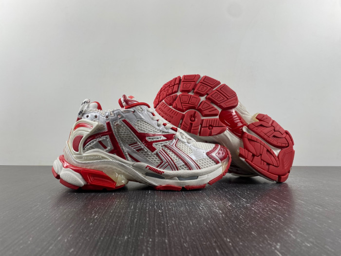 BALCIA RUNNER SNEAKER