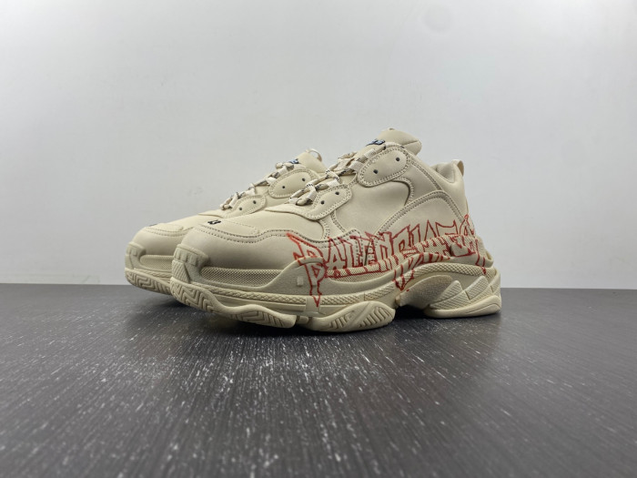BALCIA TRIPLE S SNEAKER