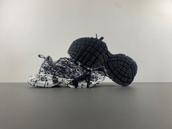 BALCIA 3XL SNEAKER