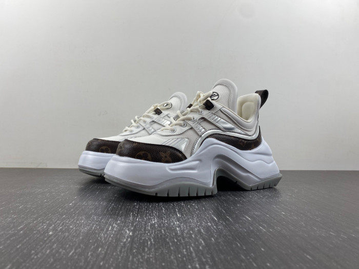 LUSV SNEAKERS