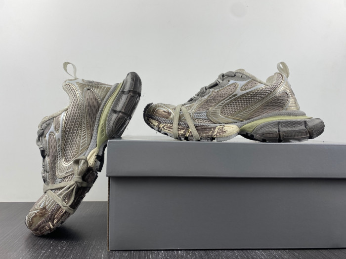 BALCIA 3XL SNEAKER