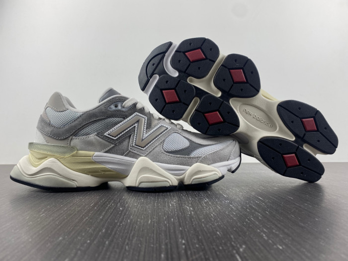 NEW BALANCENew Balance 9060 Rain Cloud Grey - U9060GRY
