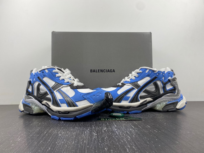 BALCIA RUNNER SNEAKER