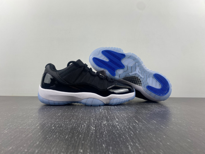 Air Jordan 11 Retro Low ''Space Jam'' - FV5104 004