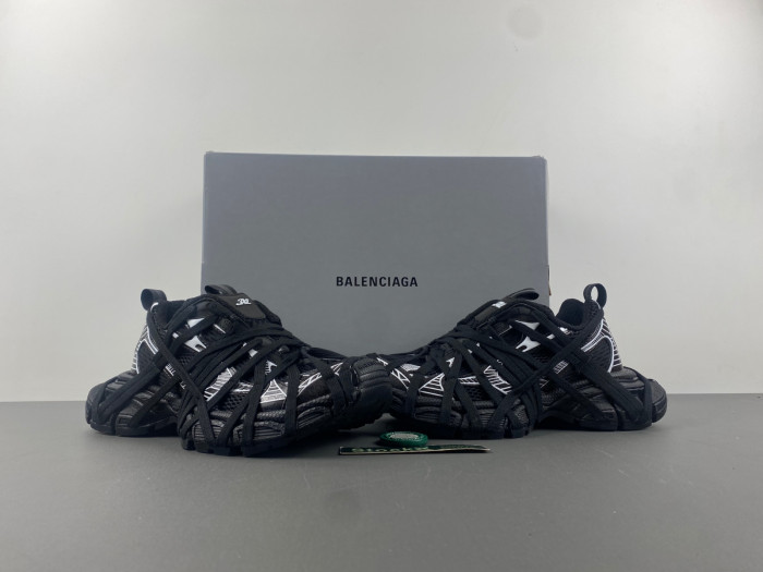 BALCIA 3XL SNEAKER