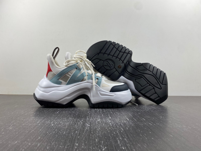 LUSV SNEAKERS