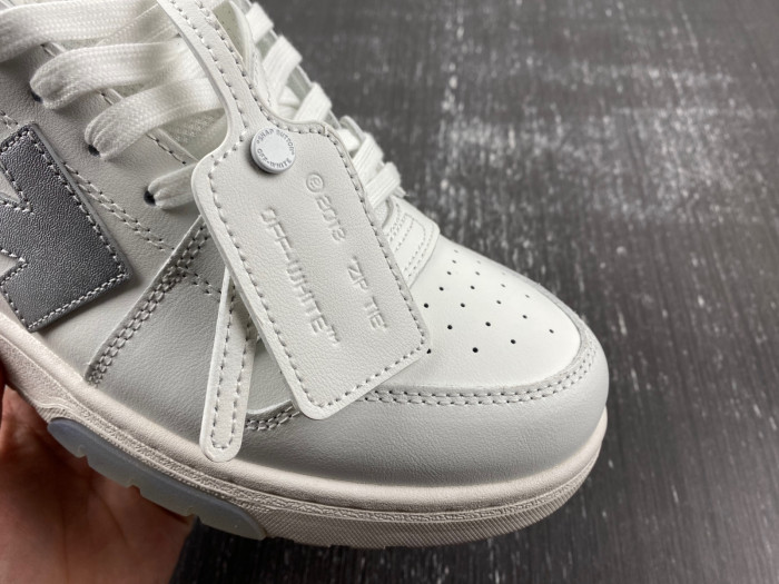OFW C/O VIRGIL ABLOH Out Of Office OOO Low Tops