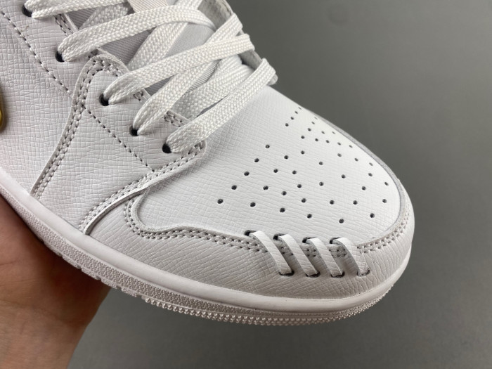 Air Jordan 1 Low Method Of Make "Sail/Gold" FN5032-100
