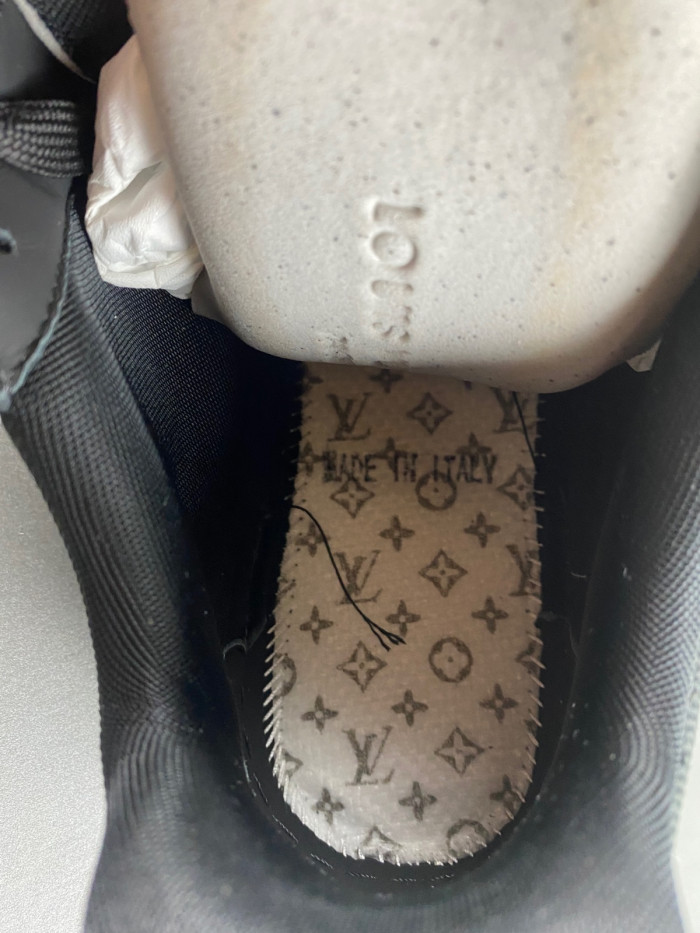 LUSV SNEAKERS