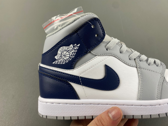 AIR JORDAN 1 MID SE "LEGEND PINK" DQ8426-104