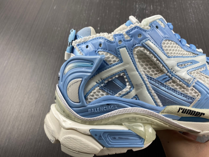 BALCIA RUNNER SNEAKER