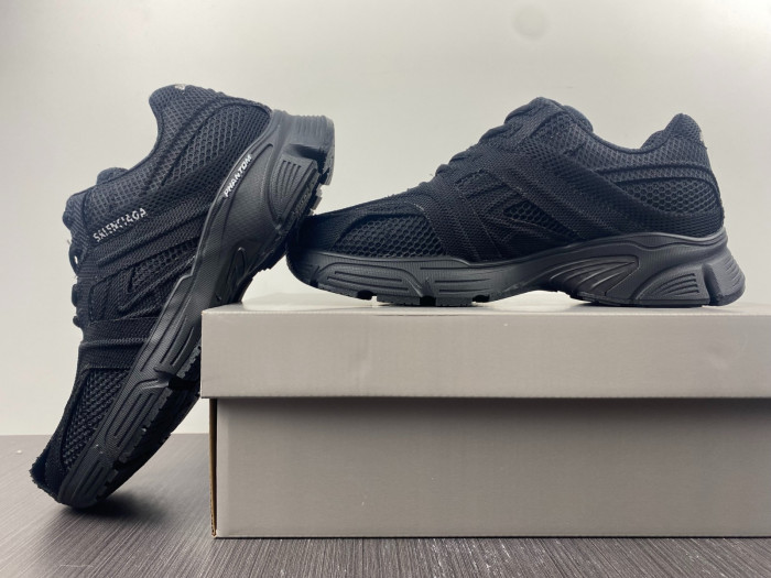BALCIA PHANTOM SNEAKER