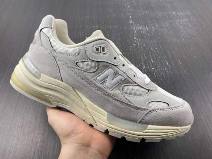 New Balance 992 