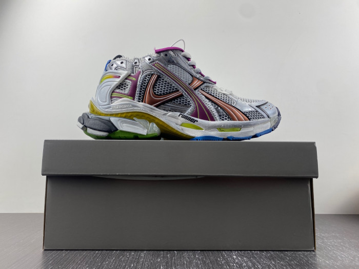 BALCIA RUNNER SNEAKER