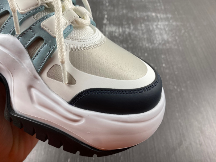 LUSV SNEAKERS