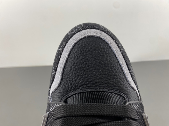 LUSV SNEAKERS
