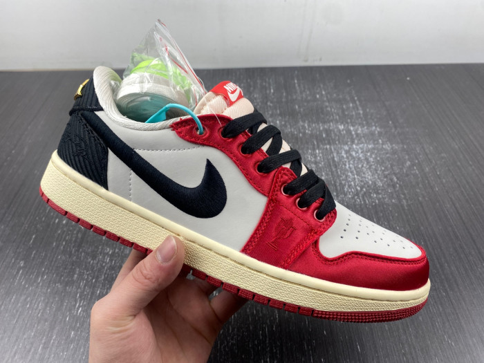 Trophy Room x Air Jordan 1 Low OG "Home" FN0432-017