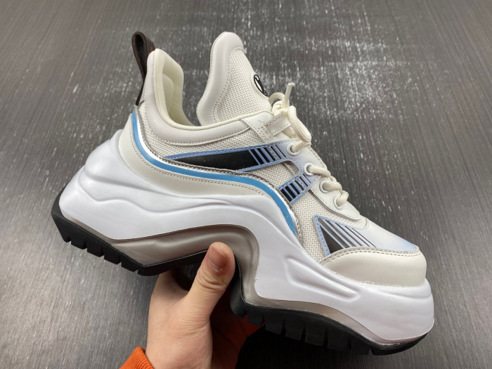 LUSV SNEAKERS
