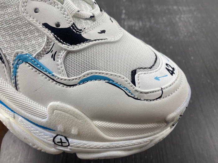 BALCIA Triple S Sneaker