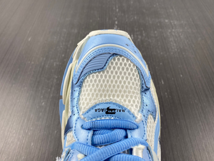 BALCIA RUNNER SNEAKER