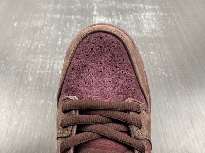 Nike SB Dunk Low "Valentine