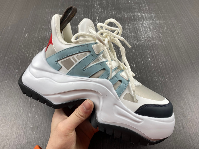 LUSV SNEAKERS