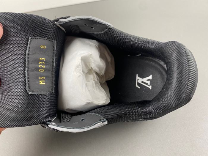 LUSV SNEAKERS