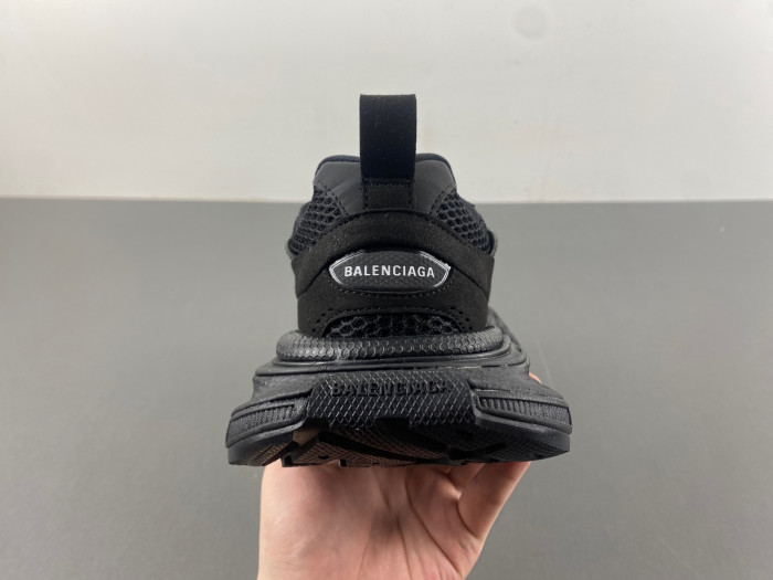 BALCIA 3XL SNEAKER