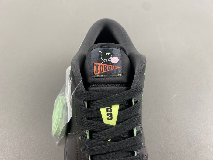 Air Jordan 1 Low SE 
