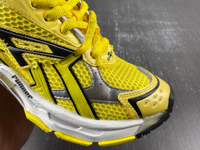 BALCIA RUNNER SNEAKER