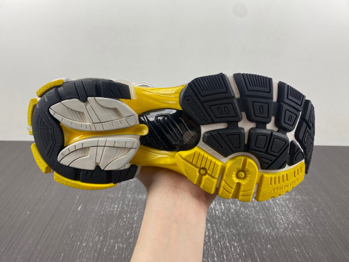 BALCIA RUNNER SNEAKER