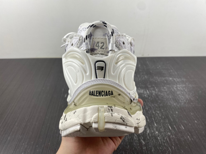 BALCIA RUNNER SNEAKER