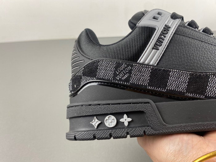 LUSV SNEAKERS
