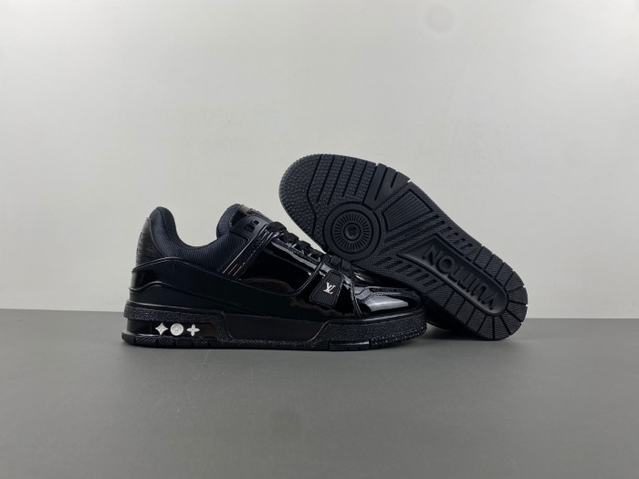 LUSV SNEAKERS