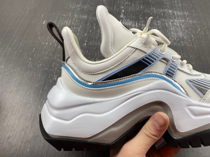 LUSV SNEAKERS