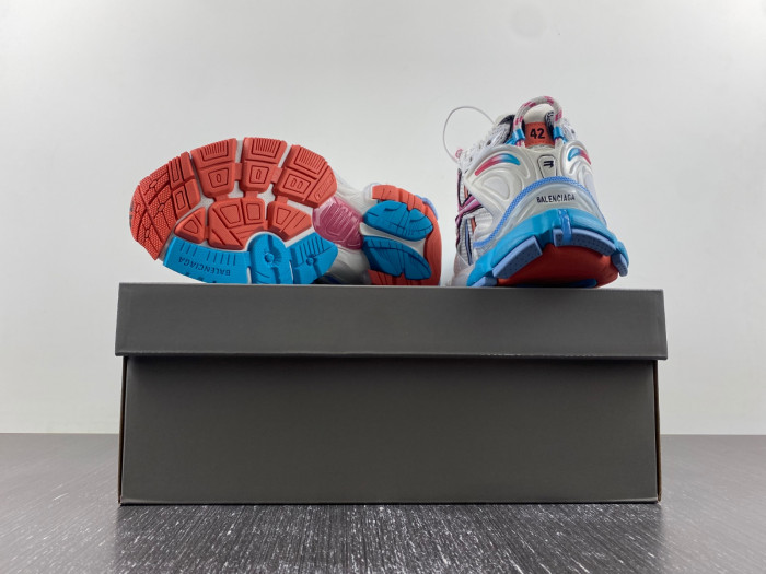 BALCIA RUNNER SNEAKER