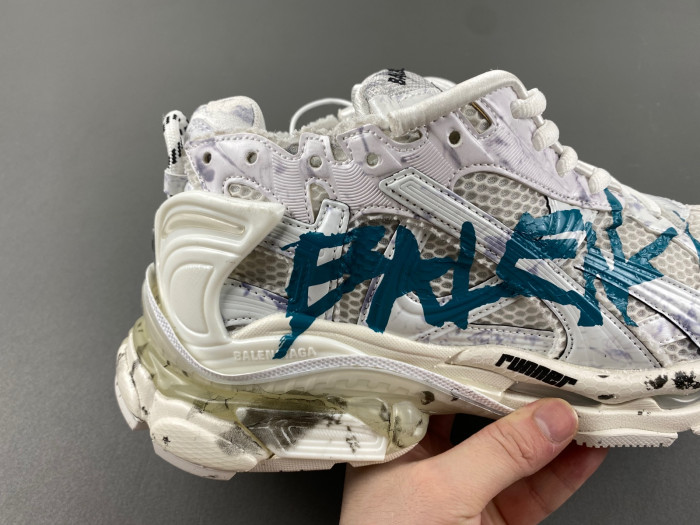 BALCIA RUNNER SNEAKER