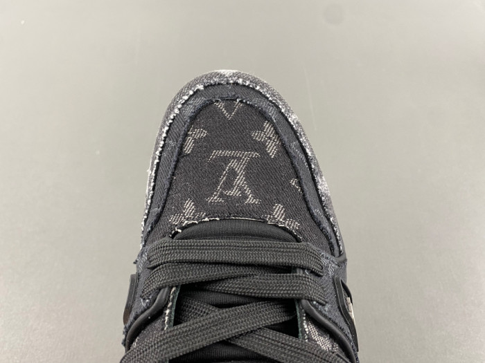 LUSV SNEAKERS