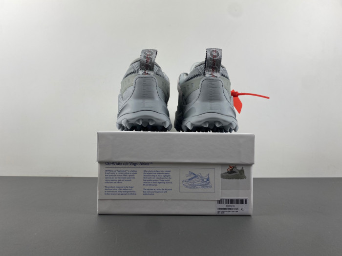 OFW C/O ODSY-1000 SNEAKER