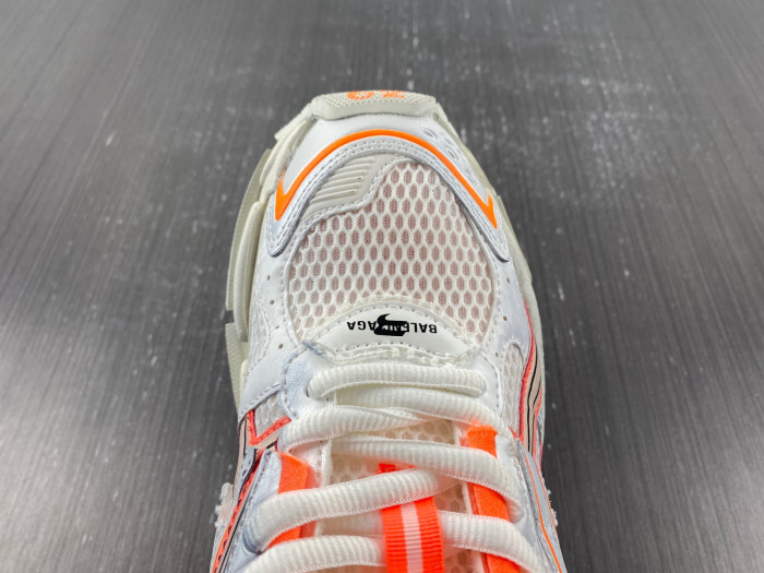 BALCIA RUNNER SNEAKER