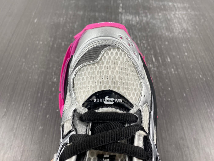 BALCIA RUNNER SNEAKER